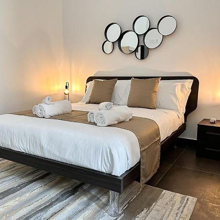 Marbel Suite Adelfia Exterior photo